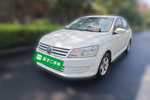 Używany Volkswagen Santana 2015 1.6L Manual Fashion Edition