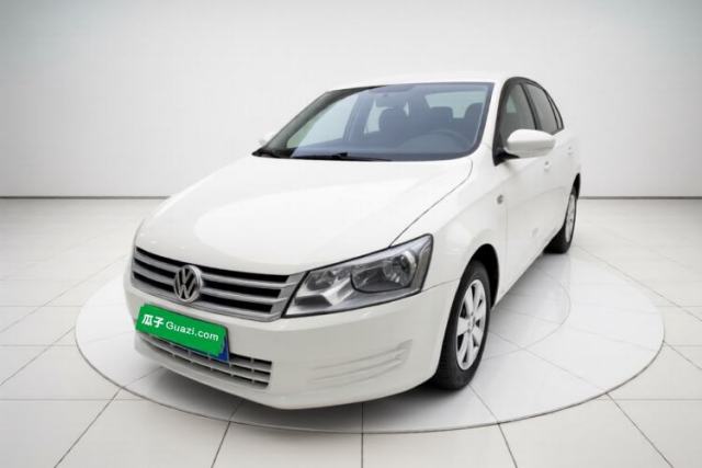 Ojetý Volkswagen Santana 2015 1.6L Manual Fashion Edition
