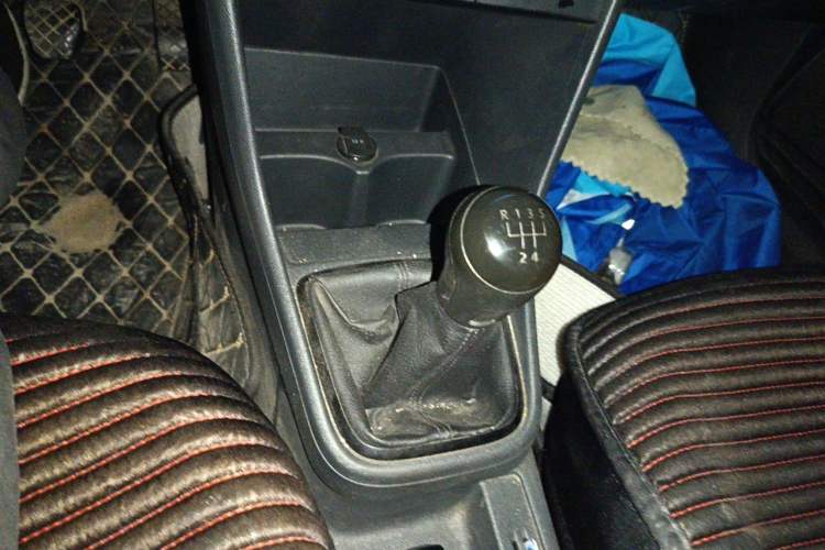 Used Volkswagen Santana 2015 1.4L Manual Fashion Edition Gear Lever