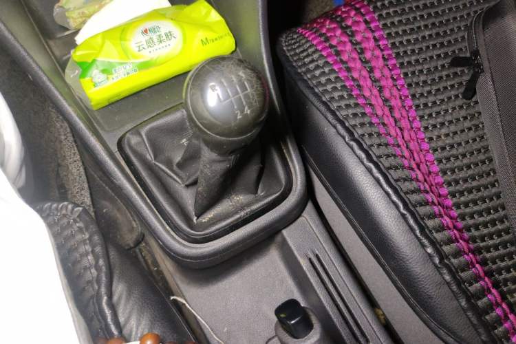 Used Volkswagen Santana 2015 1.6L Manual Fashion Edition Gear Lever