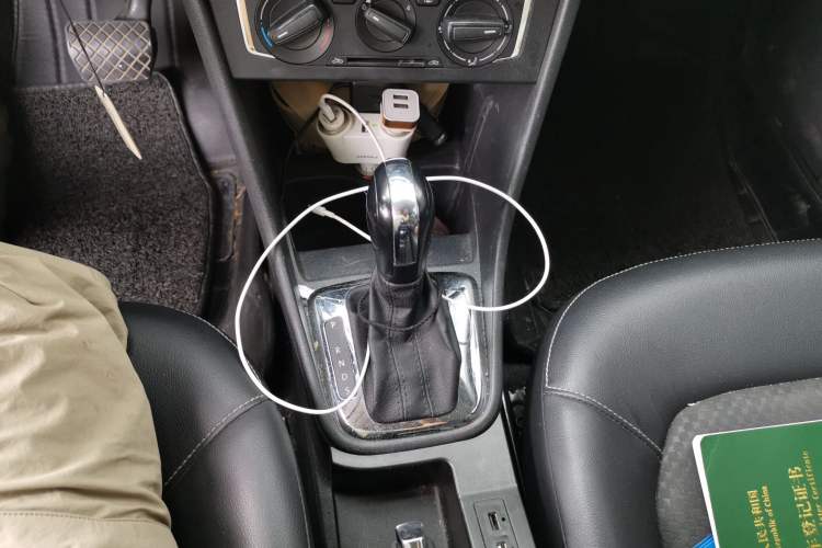 Used Volkswagen Santana 2015 Haval H6 1.6L Automatic Comfort Model Gear Lever