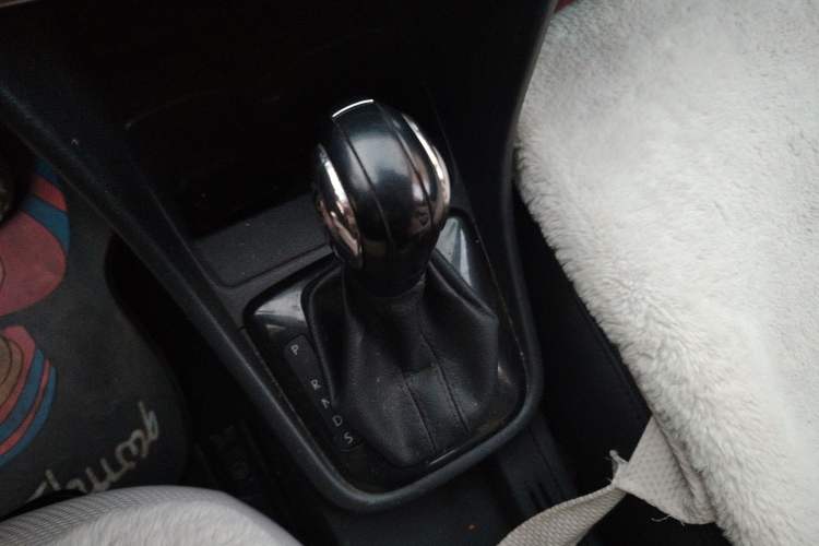 Used Volkswagen Santana 2015 1.6L Automatic Fashion Edition Gear Lever