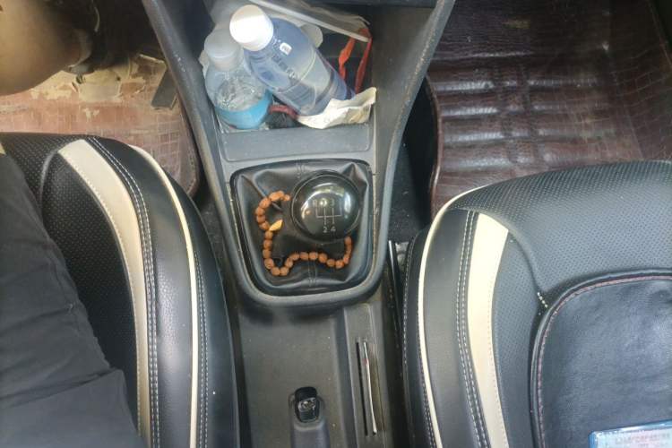 Used Volkswagen Santana 2015 1.6L Manual Fashion Edition Gear Lever