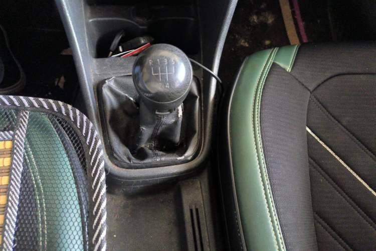 Used Volkswagen Santana 2015 1.6L Manual Fashion Edition Gear Lever