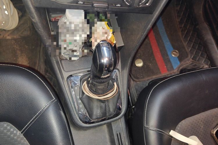 Used Volkswagen Santana 2015 Haval H6 1.6L Automatic Comfort Model Gear Lever