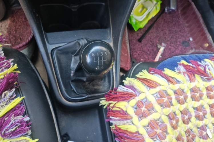 Used Volkswagen Santana 2015 1.6L Manual Fashion Edition Gear Lever