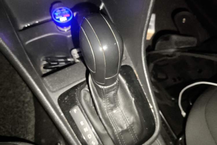 Used Volkswagen Santana 2015 Haval H6 1.6L Automatic Luxury Model Gear Lever