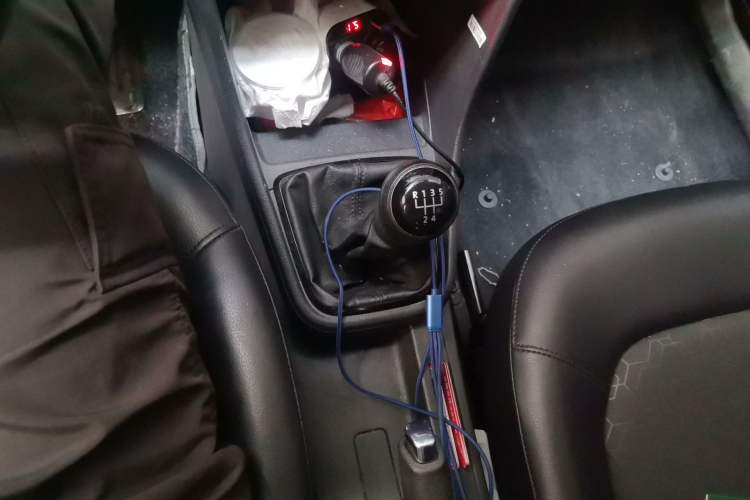 Used Volkswagen Santana 2015 1.6L Manual Comfort Edition Gear Lever