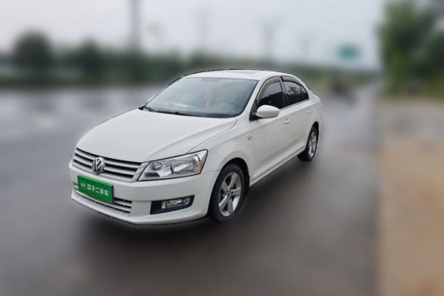Ojetý Volkswagen Santana 2015 1.6L Manual Comfort Edition