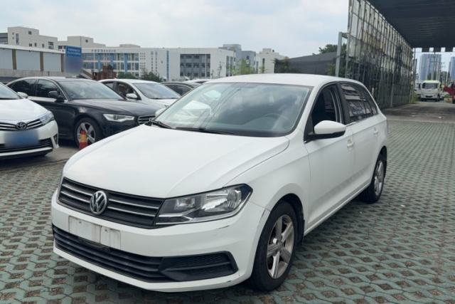 Używany Volkswagen Santana 2015 Haval H6 1.6L Automatic Luxury Model