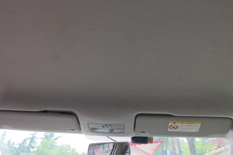 Used Volkswagen Santana 2015 1.6L Manual Fashion Edition Headliner