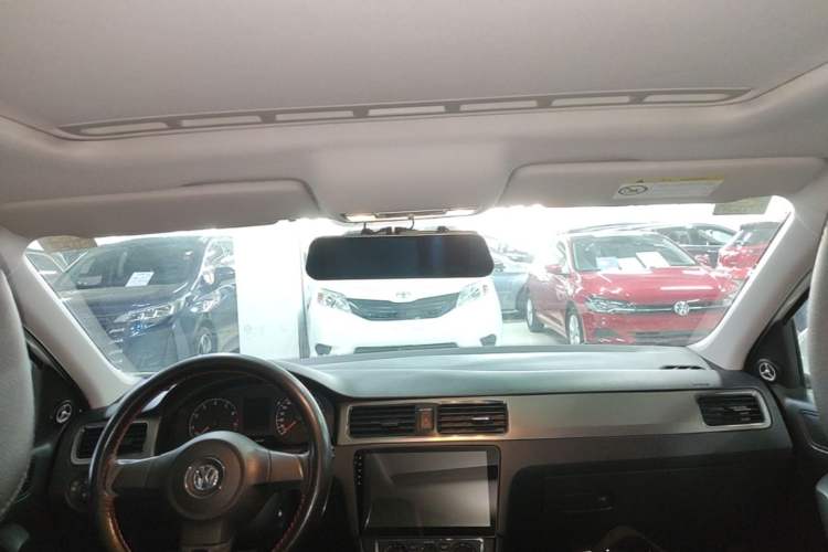 Used Volkswagen Santana 2015 1.6L Automatic Comfort Edition Headliner