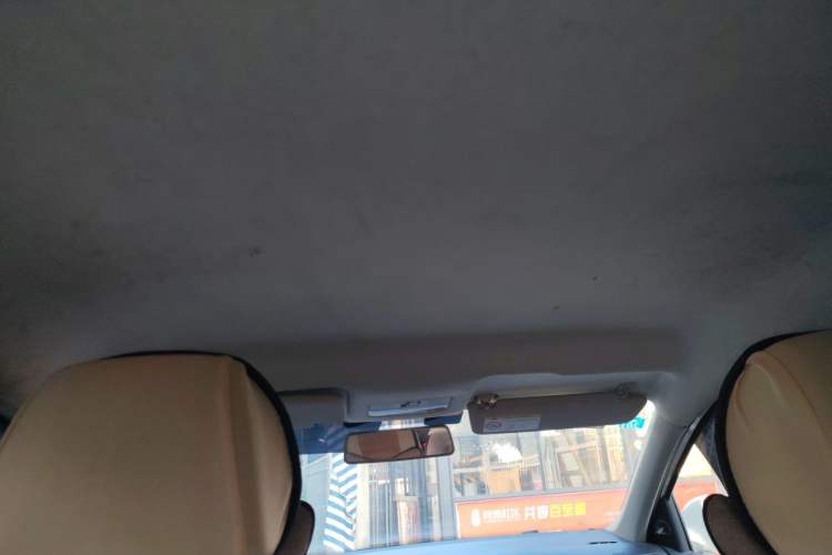 Used Volkswagen Santana 2015 1.6L Manual Fashion Edition Headliner