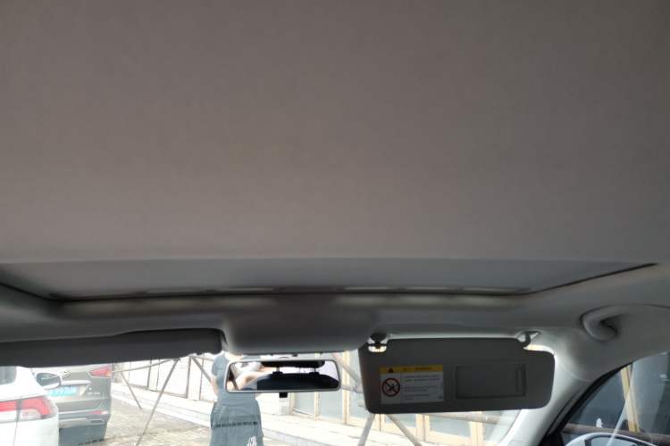 Used Volkswagen Santana 2015 Haval H9 1.6L Automatic Luxury Model Headliner