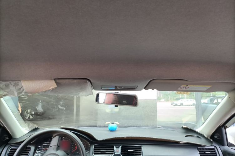 Used Volkswagen Santana 2015 HaoNa 1.6L Manual Fashion Edition Headliner