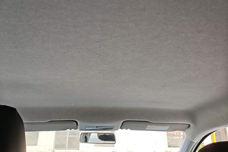 Used Volkswagen Santana 2015 1.4L Manual Fashion Edition Headliner