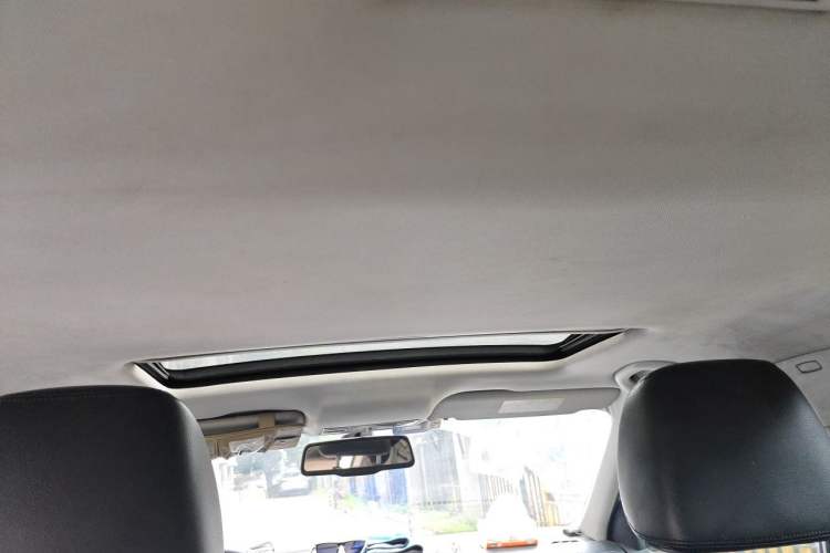 Used Volkswagen Santana 2015 1.4L Manual Comfort Edition Headliner