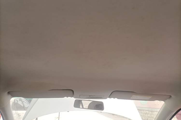 Used Volkswagen Santana 2015 1.6L Manual Fashion Edition Headliner