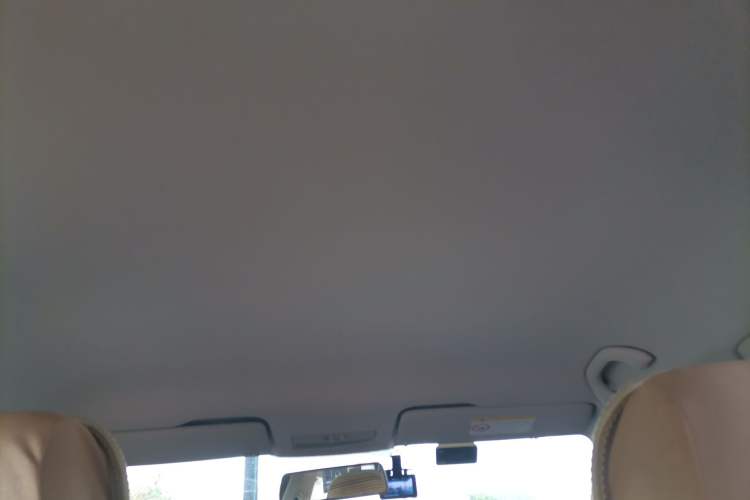 Used Volkswagen Santana 2015 Haval H6 1.6L Automatic Luxury Model Headliner