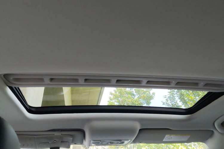 Used Volkswagen Santana 2015 Haval H6 1.6L Automatic Comfort Model Headliner