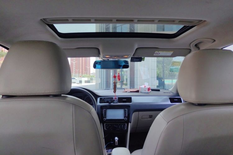 Used Volkswagen Santana 2015 1.6L Automatic Comfort Edition Headliner