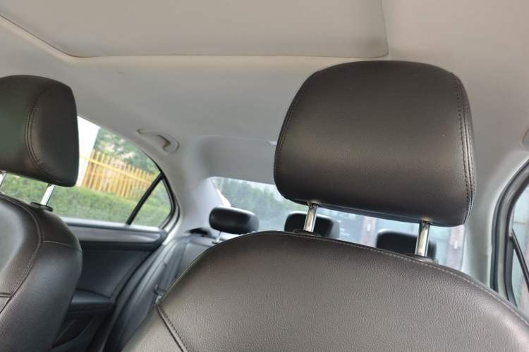 Used Volkswagen Santana 2015 1.6L Automatic Comfort Edition Headliner