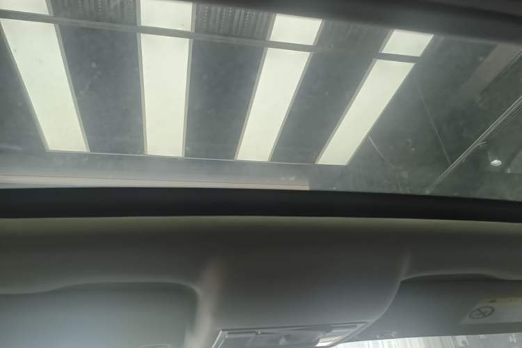 Used Volkswagen Santana 2015 1.6L Manual Comfort Edition Headliner