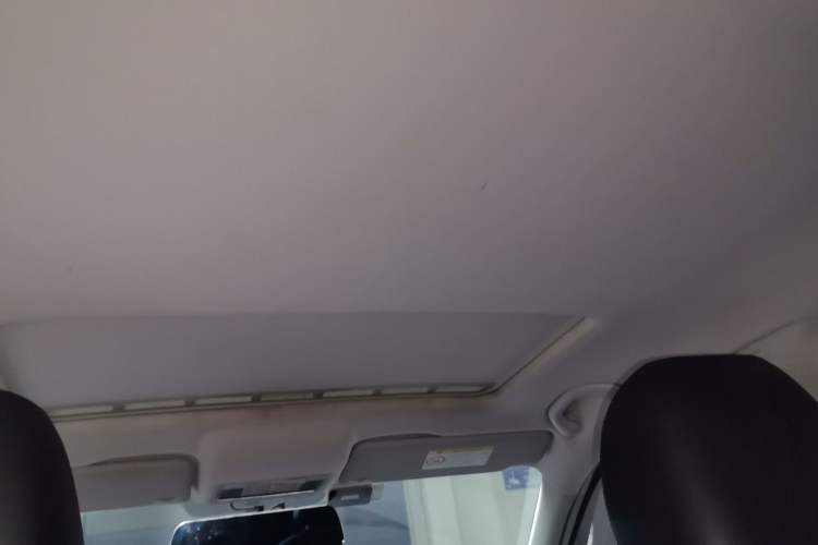 Used Volkswagen Santana 2015 1.6L Manual Comfort Edition Headliner