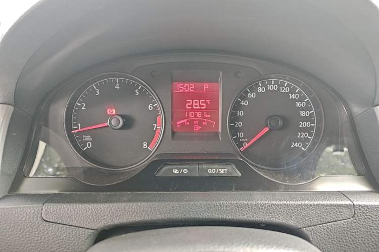 Used Volkswagen Santana 2015 Haval H6 1.6L Automatic Luxury Model Instrument Cluster