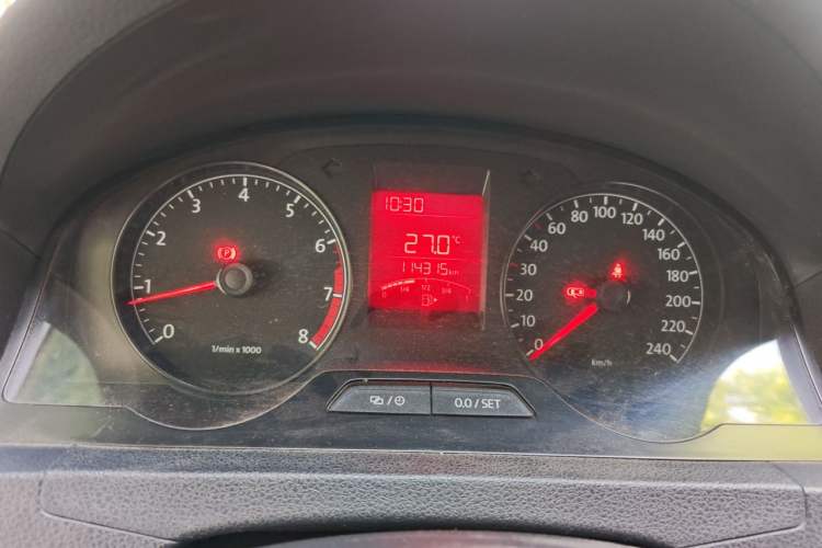 Used Volkswagen Santana 2015 1.6L Manual Fashion Edition Instrument Cluster
