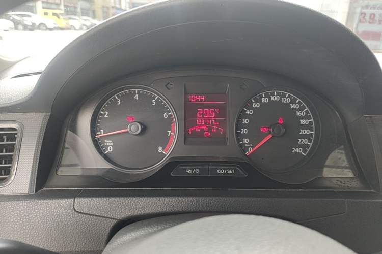 Used Volkswagen Santana 2015 1.4L Manual Fashion Edition Instrument Cluster