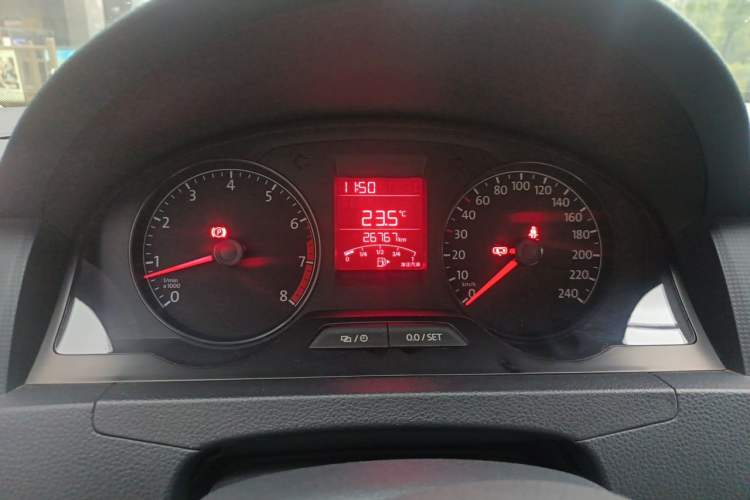 Used Volkswagen Santana 2015 1.6L Manual Fashion Edition Instrument Cluster
