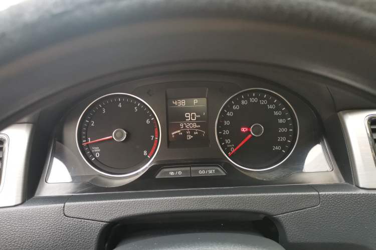 Used Volkswagen Santana 2015 Haval H9 1.6L Automatic Luxury Model Instrument Cluster