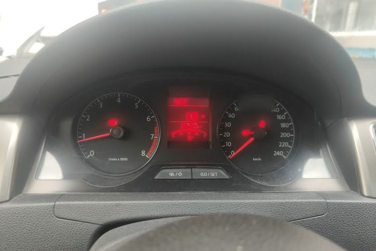 Used Volkswagen Santana 2015 1.6L Manual Comfort Edition Instrument Cluster
