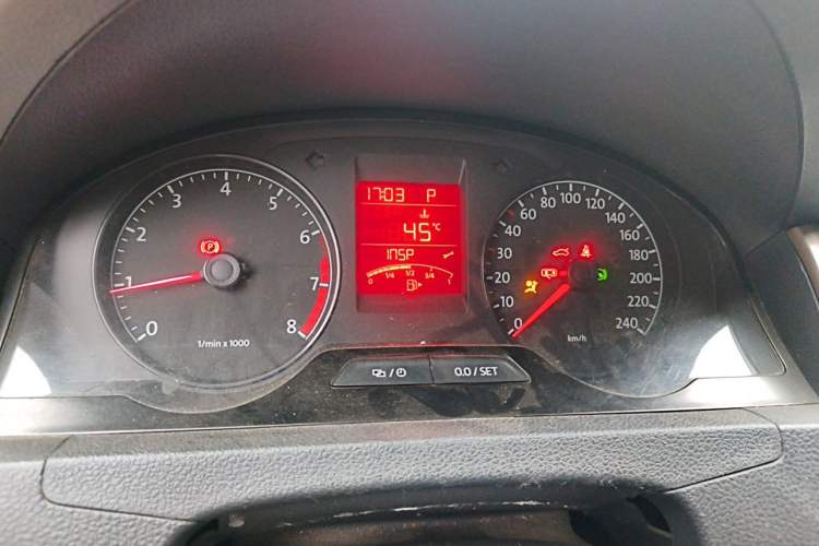Used Volkswagen Santana 2015 1.6L Automatic Comfort Edition Instrument Cluster