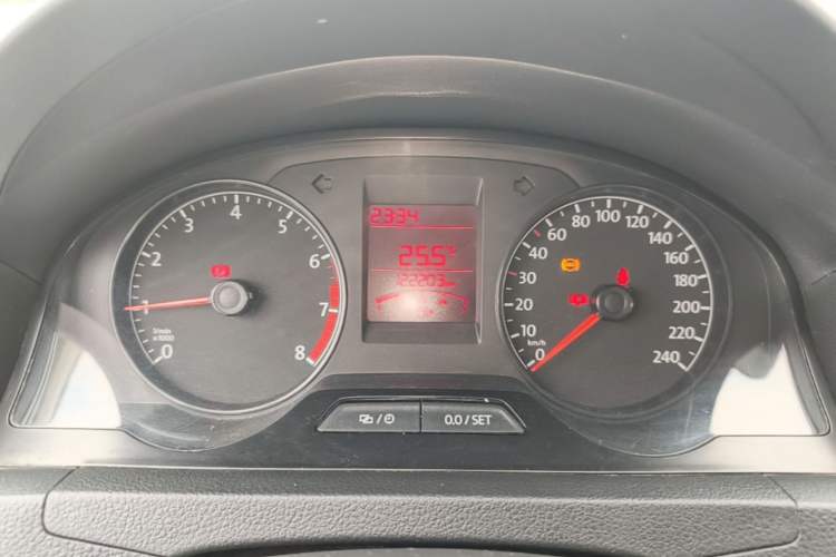Used Volkswagen Santana 2015 1.6L Manual Comfort Edition Instrument Cluster