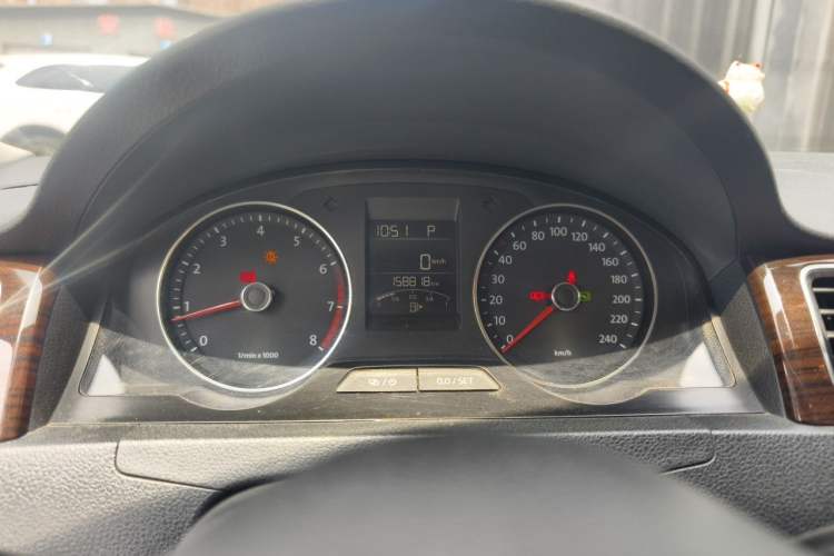 Used Volkswagen Santana 2015 1.6L Automatic Luxury Edition Instrument Cluster