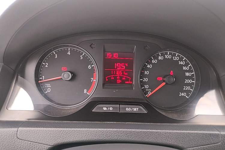 Used Volkswagen Santana 2015 1.4L Manual Fashion Edition Instrument Cluster