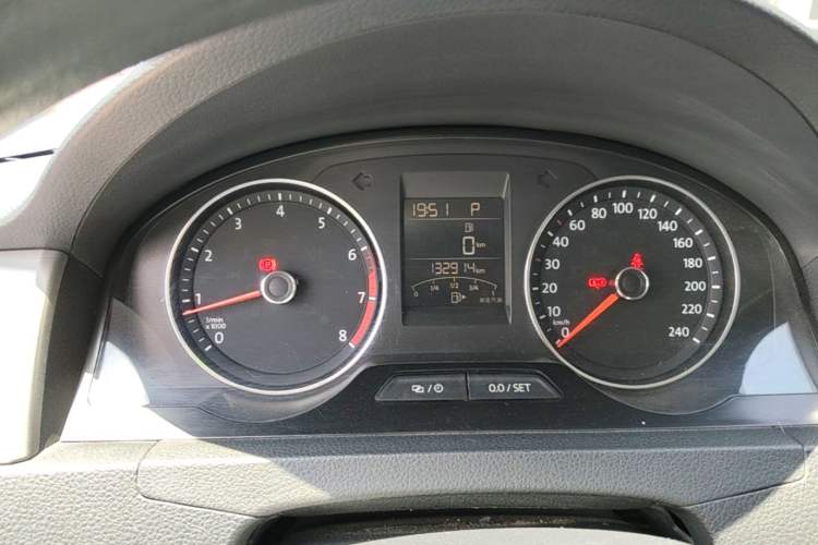 Used Volkswagen Santana 2015 Haval H6 1.6L Automatic Comfort Model Instrument Cluster