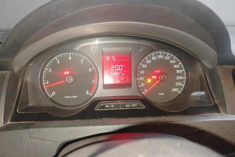 Used Volkswagen Santana 2015 1.6L Manual Fashion Edition Instrument Cluster