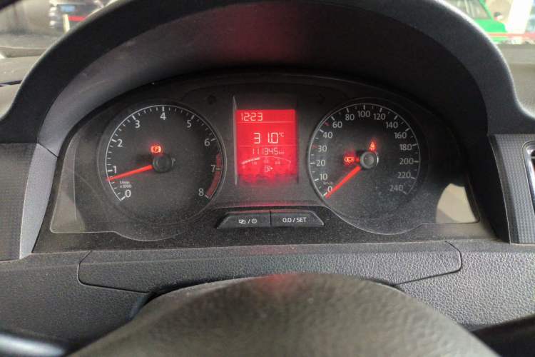 Used Volkswagen Santana 2015 1.6L Manual Fashion Edition Instrument Cluster