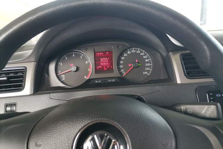 Used Volkswagen Santana 2015 Haval H6 1.6L Automatic Luxury Model Instrument Cluster