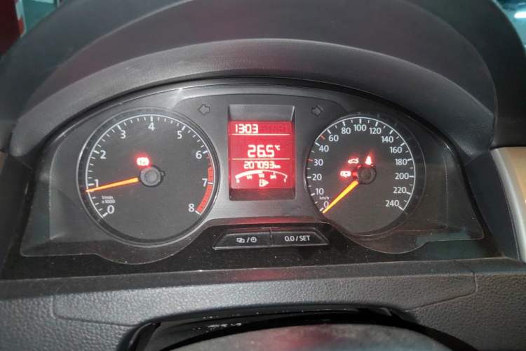 Used Volkswagen Santana 2015 HaoNa 1.6L Manual Fashion Edition Instrument Cluster