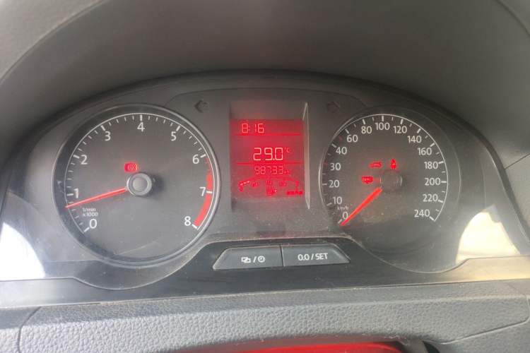Used Volkswagen Santana 2015 1.6L Manual Fashion Edition Instrument Cluster