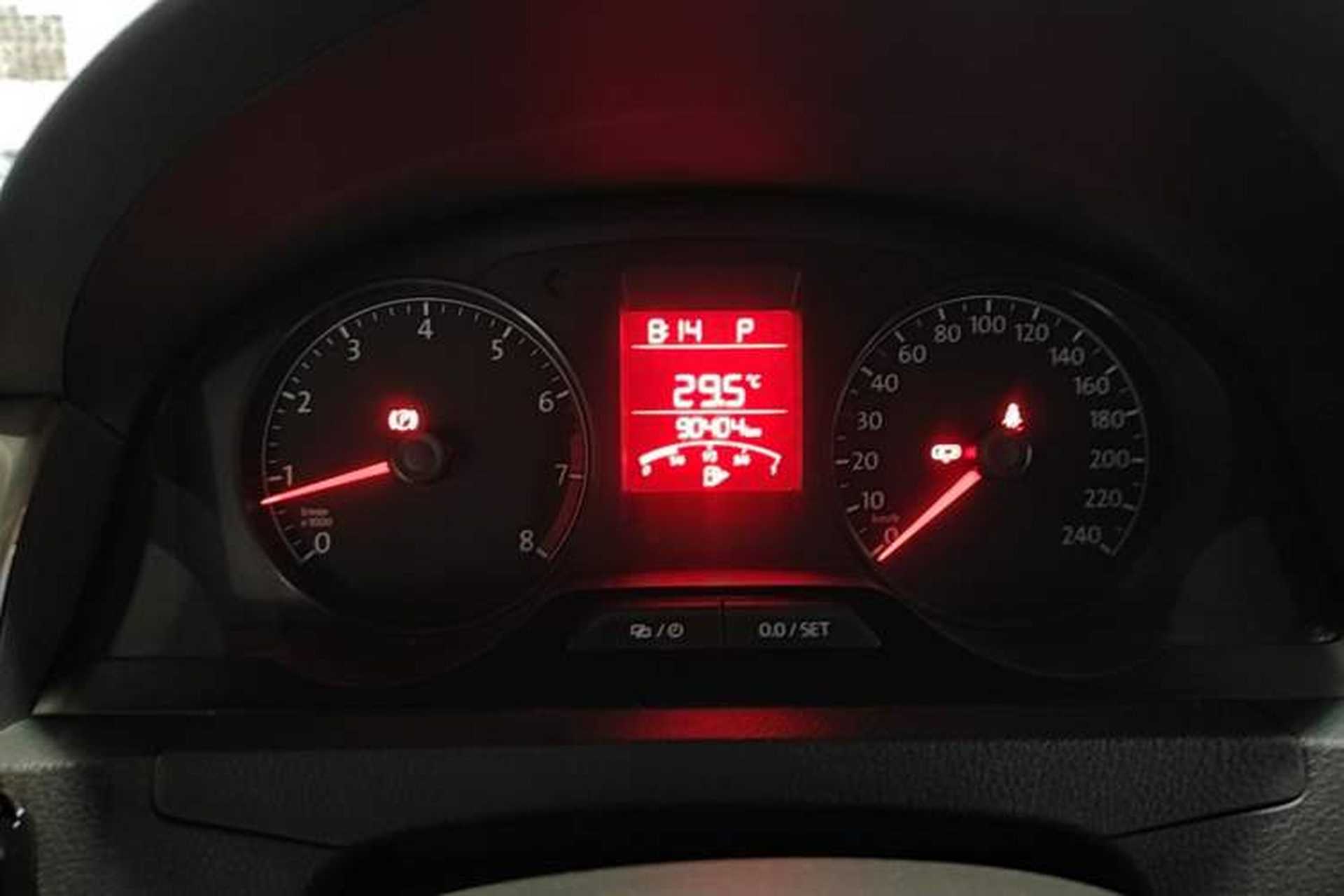 Used Volkswagen Santana 2015 1.6L Automatic Fashion Edition Instrument Cluster