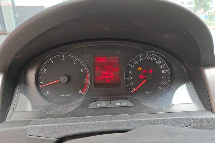 Used Volkswagen Santana 2015 1.6L Manual Comfort Edition Instrument Cluster