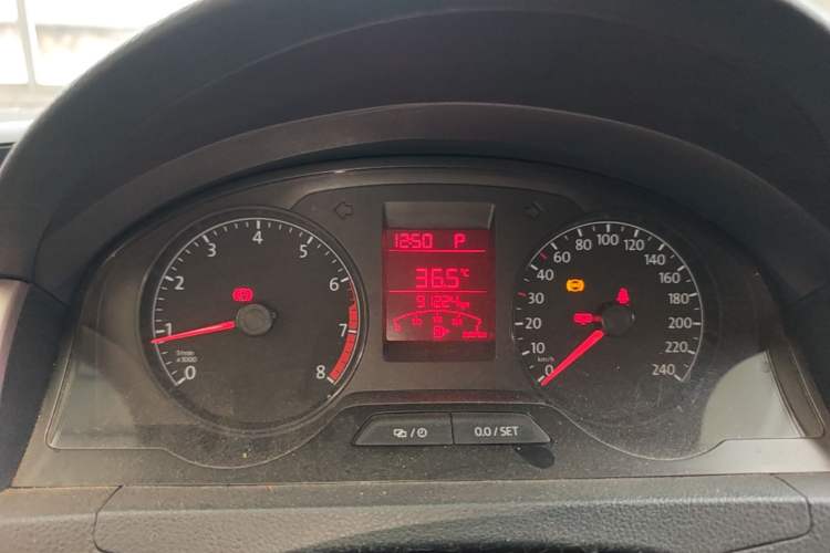 Used Volkswagen Santana 2015 Haval H6 1.6L Automatic Luxury Model Instrument Cluster