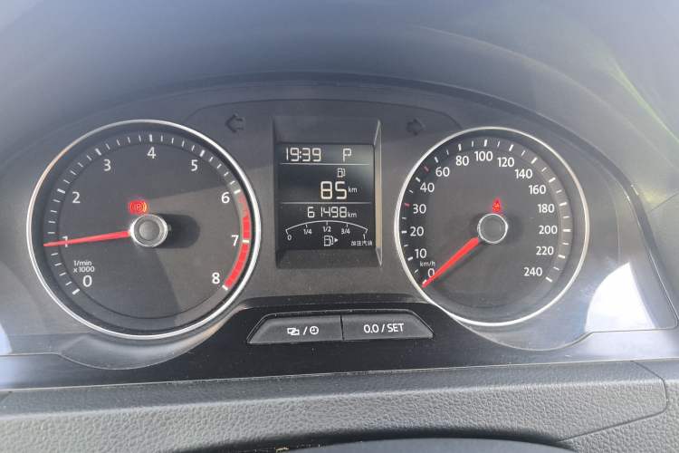 Used Volkswagen Santana 2015 Haval H6 1.6L Automatic Comfort Model Instrument Cluster