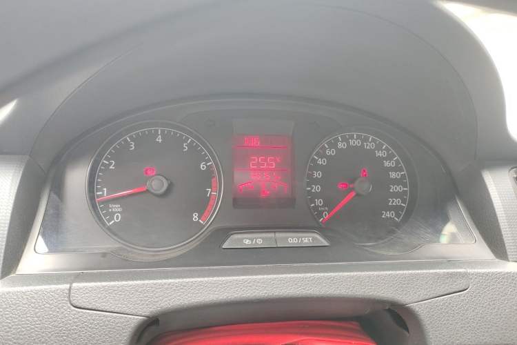 Used Volkswagen Santana 2015 1.4L Manual Fashion Edition Instrument Cluster