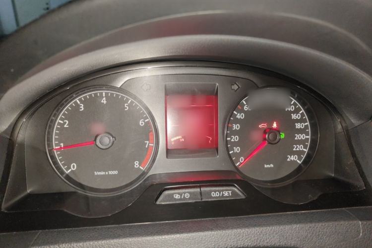 Used Volkswagen Santana 2015 1.6L Automatic Comfort Edition Instrument Cluster